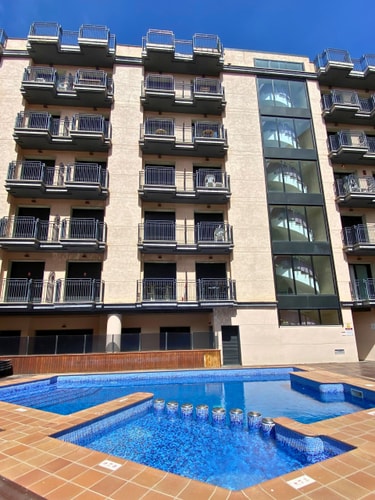 Zen Suite - Apto. Moderno con Parking y Piscina 13 Alfamarhomes.com