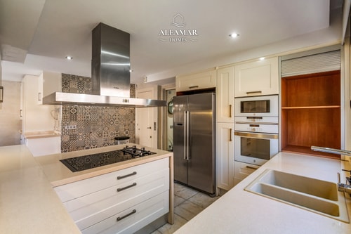 Serenia House: Modern Retreat in Fenals with Pool 27 Alfamarhomes.com
