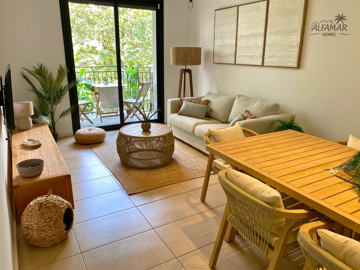 Brezza Suite - Modern Apartment with Swiming Pool Alfamar Homes