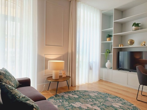 Piso 203 • Lisboa • 1 dormitorio • Balcón•Ascensor