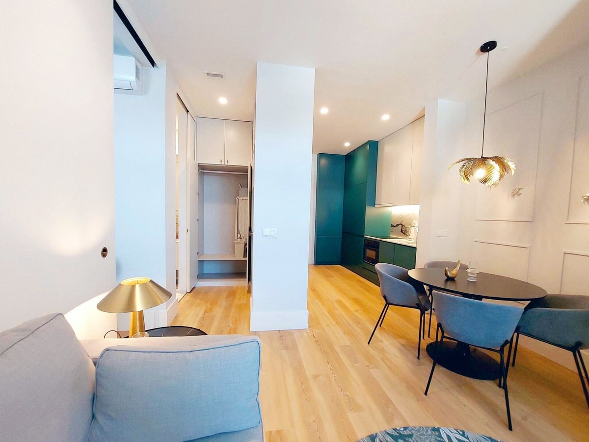 Apartment 207 • Lisbon • 1 bedroom • Balcony • A/C gallery image 10