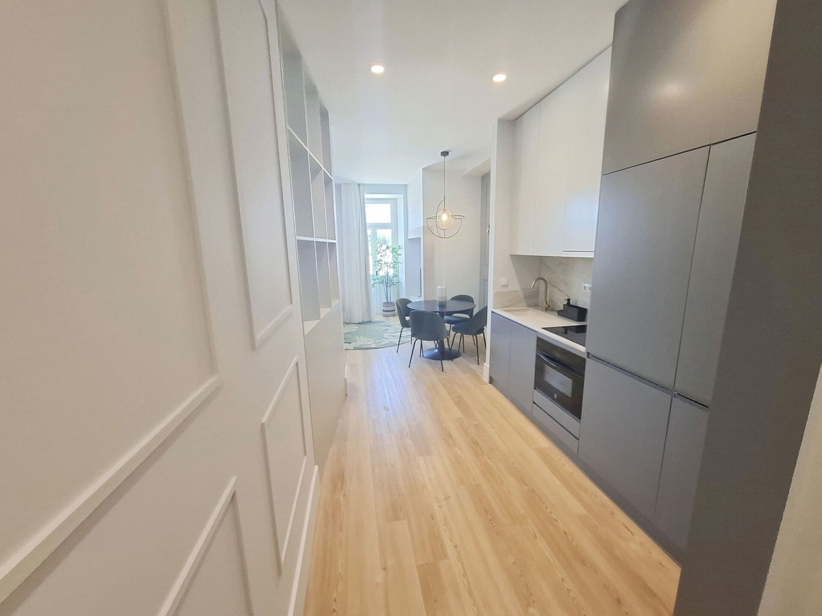 Apartment 306 • Lisbon • 1 bedroom • Balcony • A/C gallery image 26
