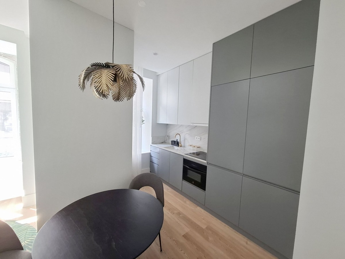 Apartment 106 • Lisbon • 1 bedroom • Elevator •A/C gallery image 3