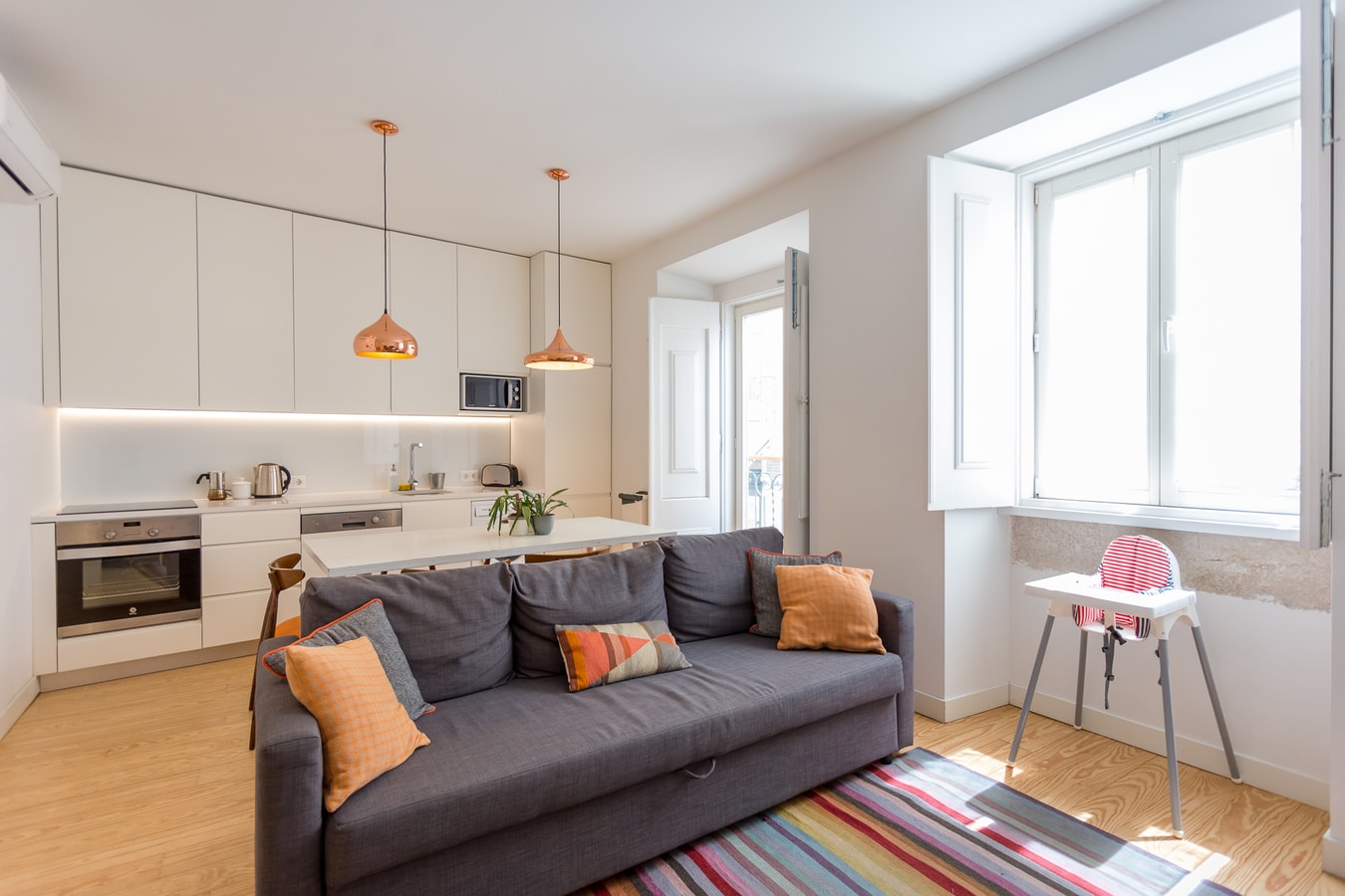 Apartment • Downtown Lisbon • 2 Bedrooms • Balcony gallery image 17