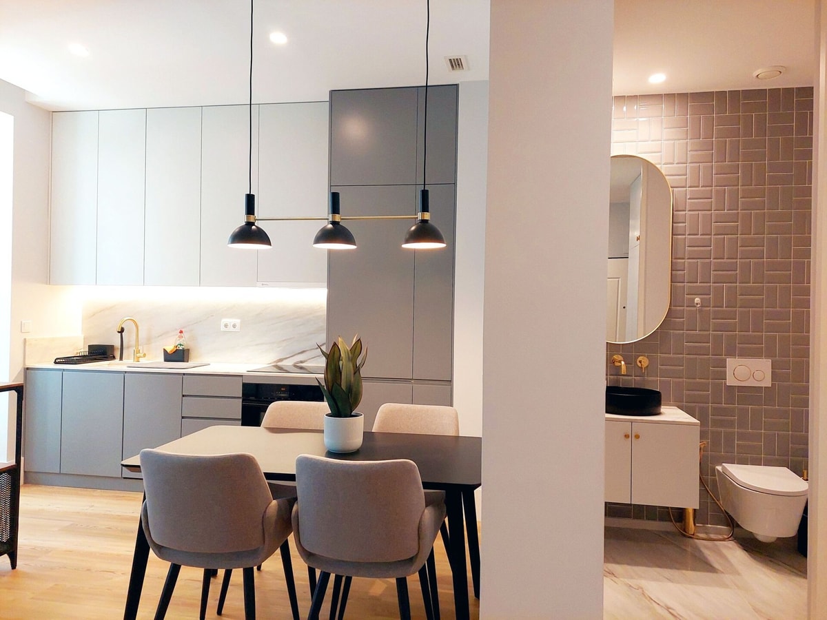 Apartment 101 • Lisbon • 2 bedrooms • Elevator•A/C gallery image 9