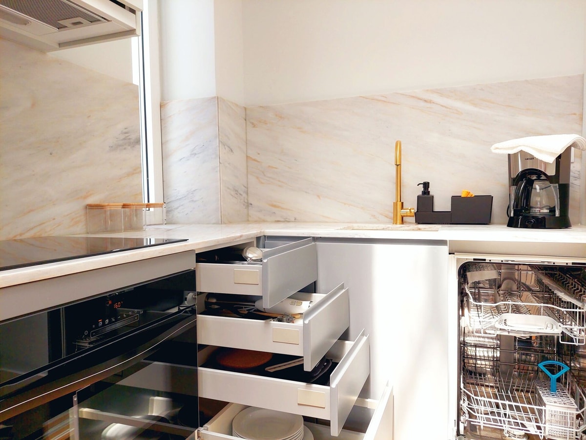 Apartment 502• Lisbon • 1 bedroom • Elevator • A/C gallery image 9
