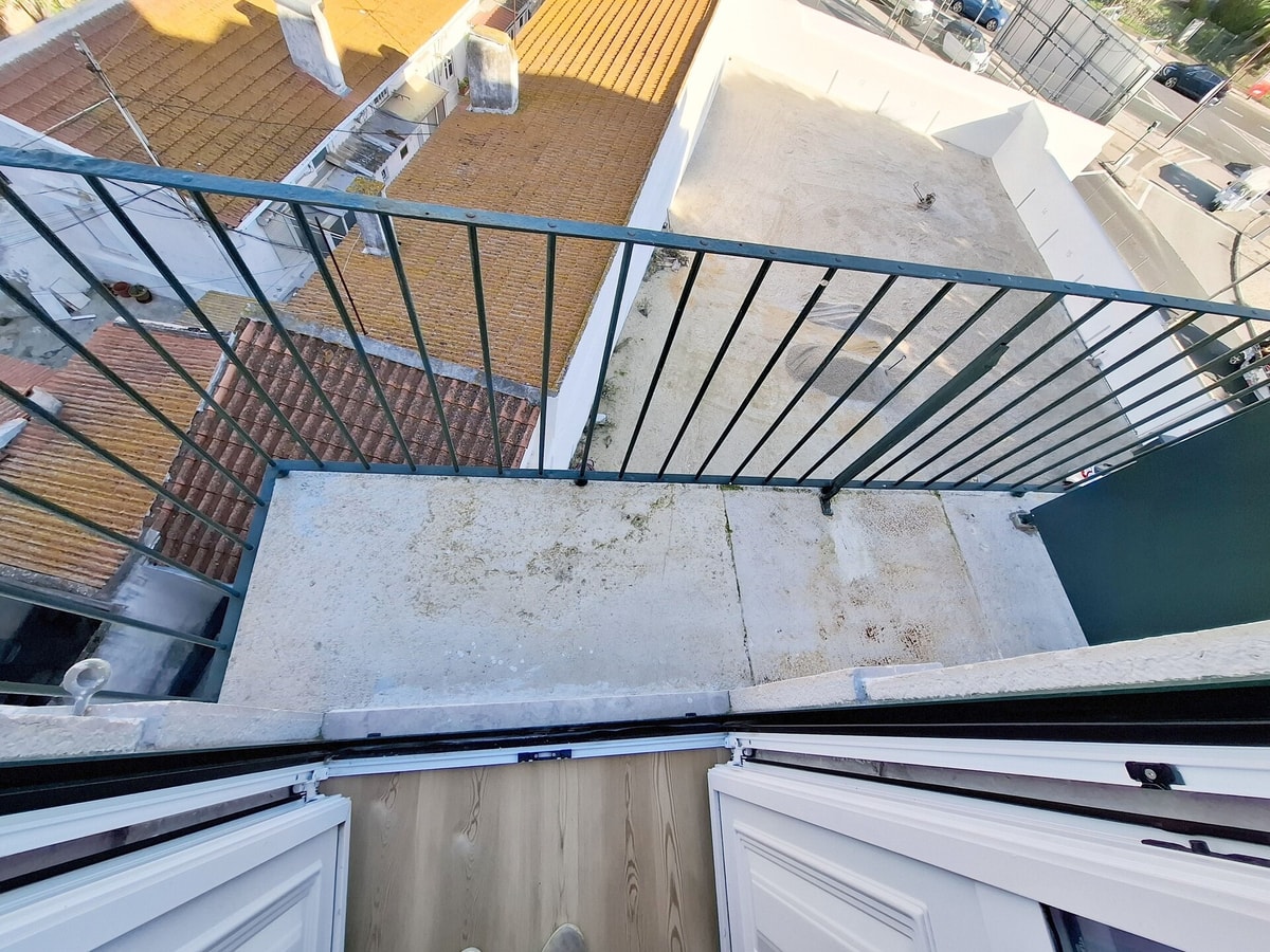 Studio 404 • Lisbon • Balcony • Elevator • A/C gallery image 33