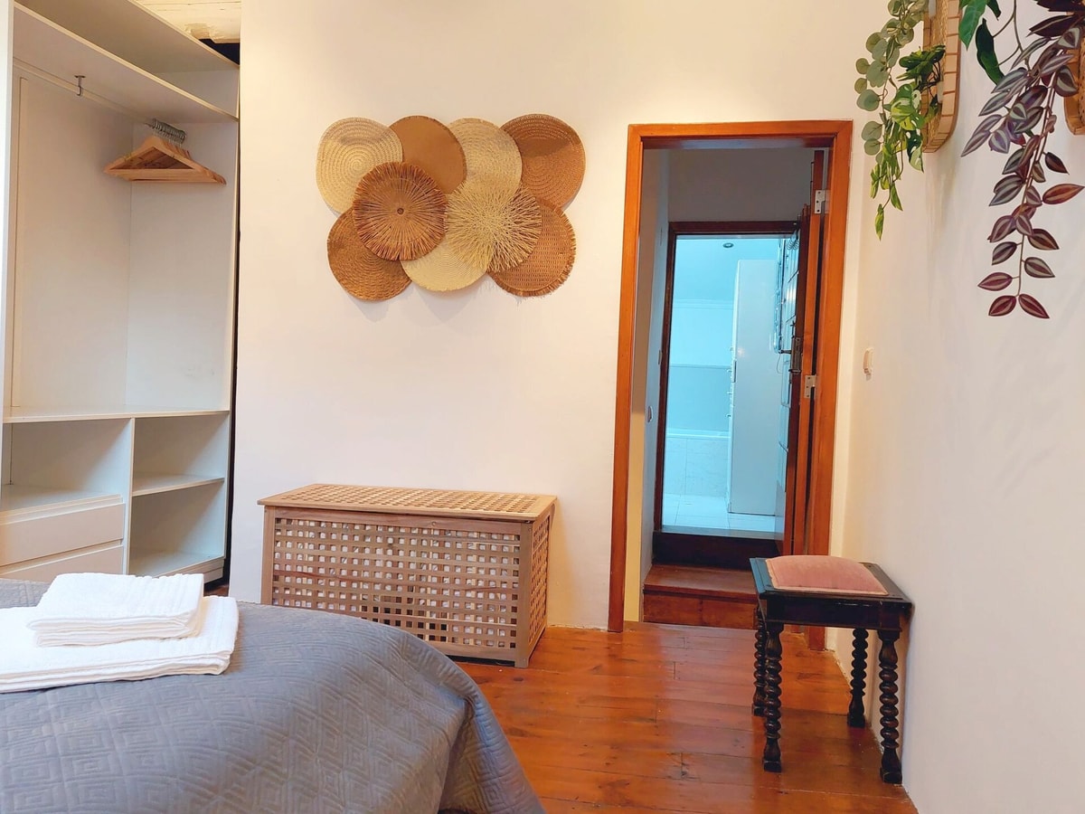 Apartment • Downtown Lisbon • Walkable • Balcony gallery image 16