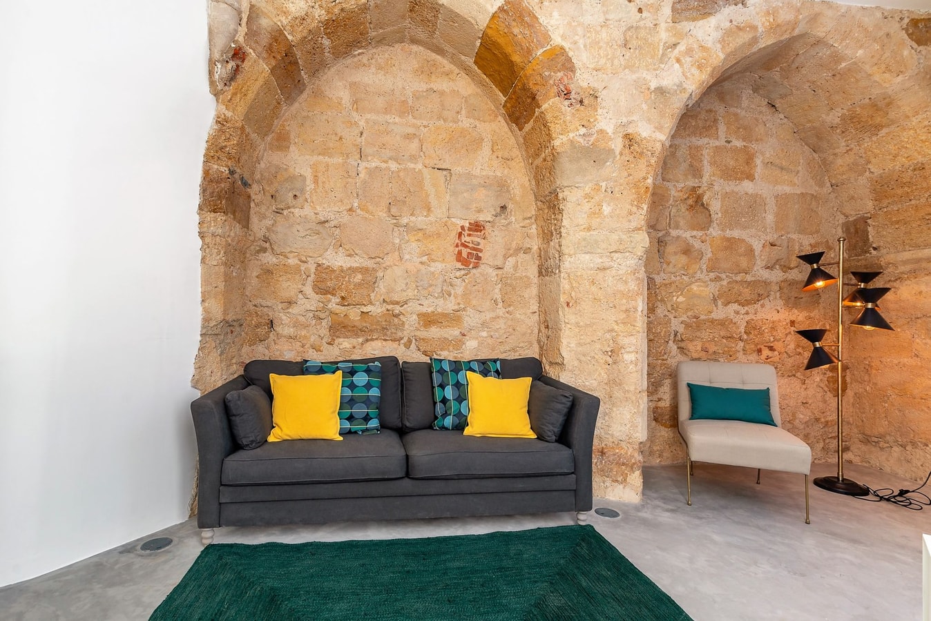 Historic house of Santo André • Lisbon's old town gallery image 12
