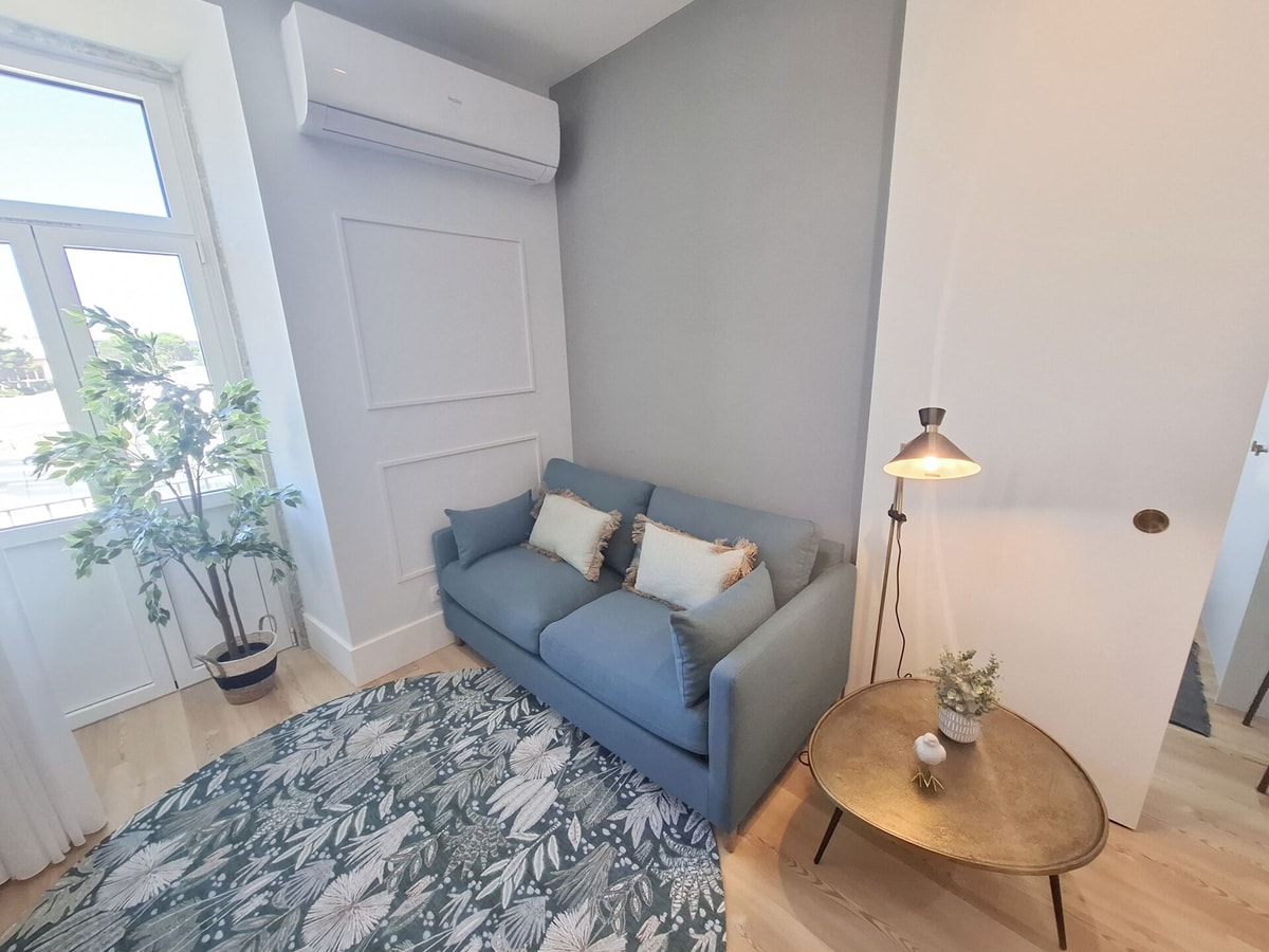 Apartment 307 • Lisbon • 1 bedroom • Balcony • A/C gallery image 7