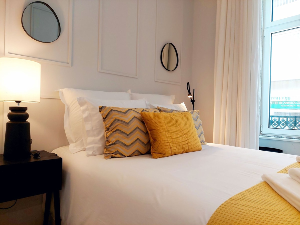 Apartment 101 • Lisbon • 2 bedrooms • Elevator•A/C gallery image 16