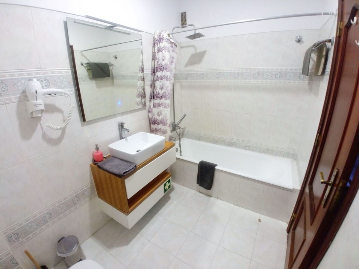 Apartment • Lisbon • 3BR • Walk to FIL & MeoArena gallery image 6
