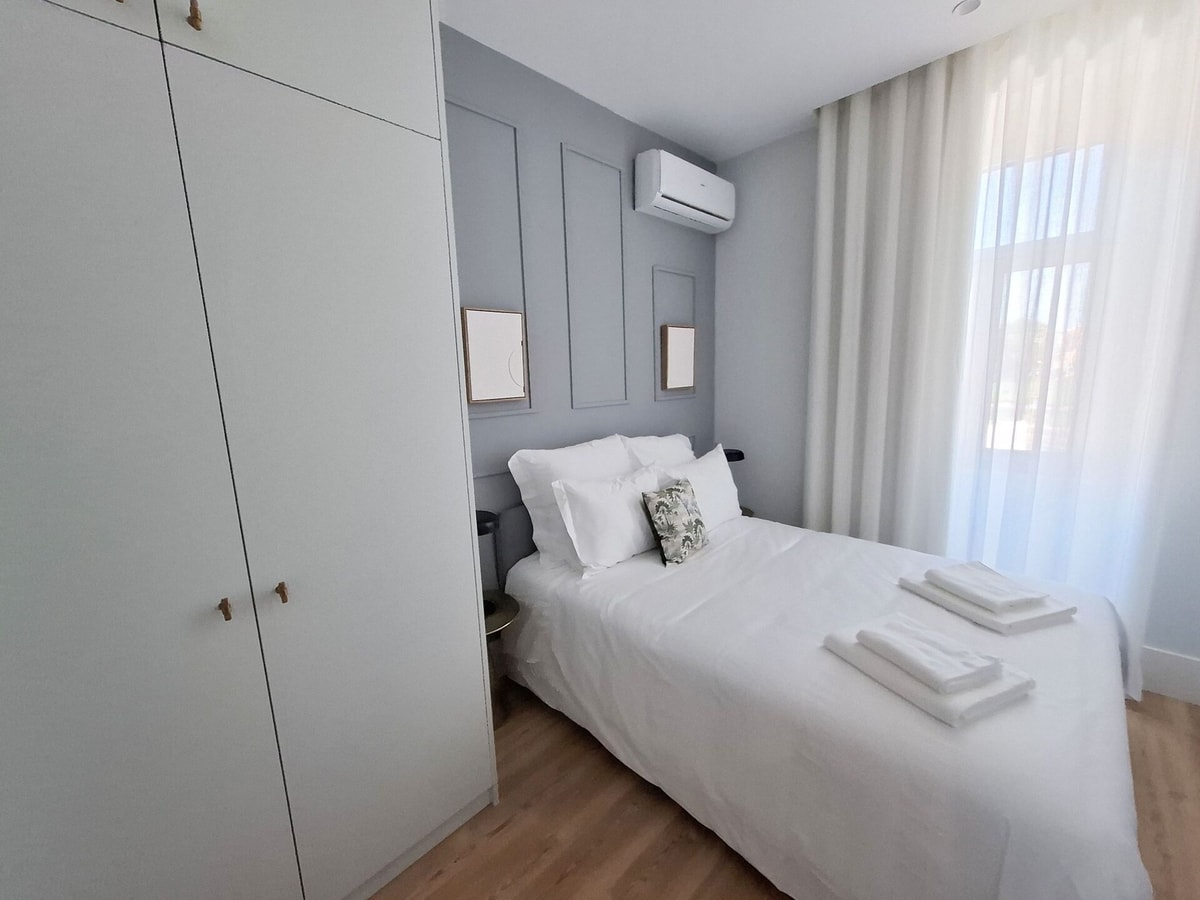 Apartment 306 • Lisbon • 1 bedroom • Balcony • A/C gallery image 2