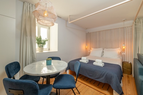 Studio 1 • Centre-ville Lisbonne • à pied • Balcon