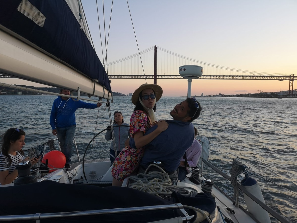 Unique Sailboat Stay in Lisbon with Marina Views gallery image 8