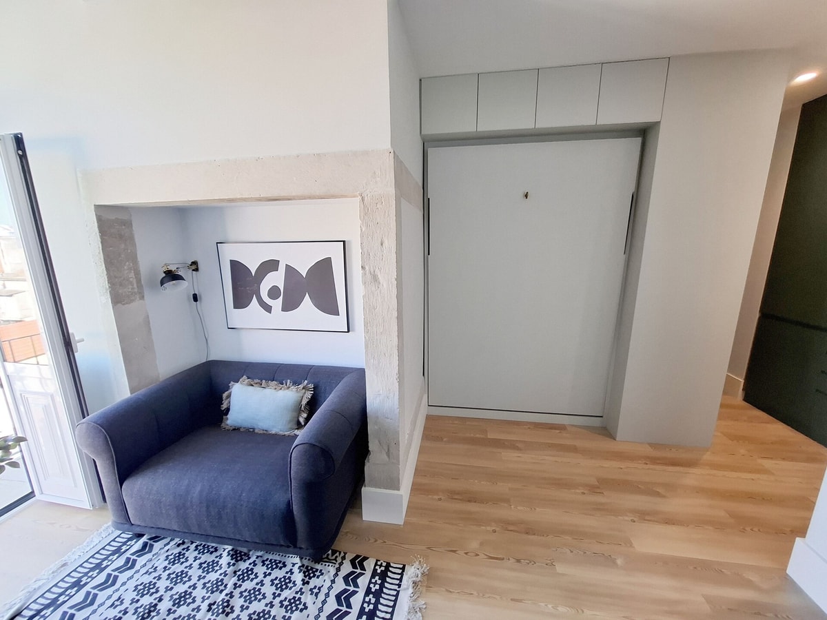 Studio 404 • Lisbon • Balcony • Elevator • A/C gallery image 32