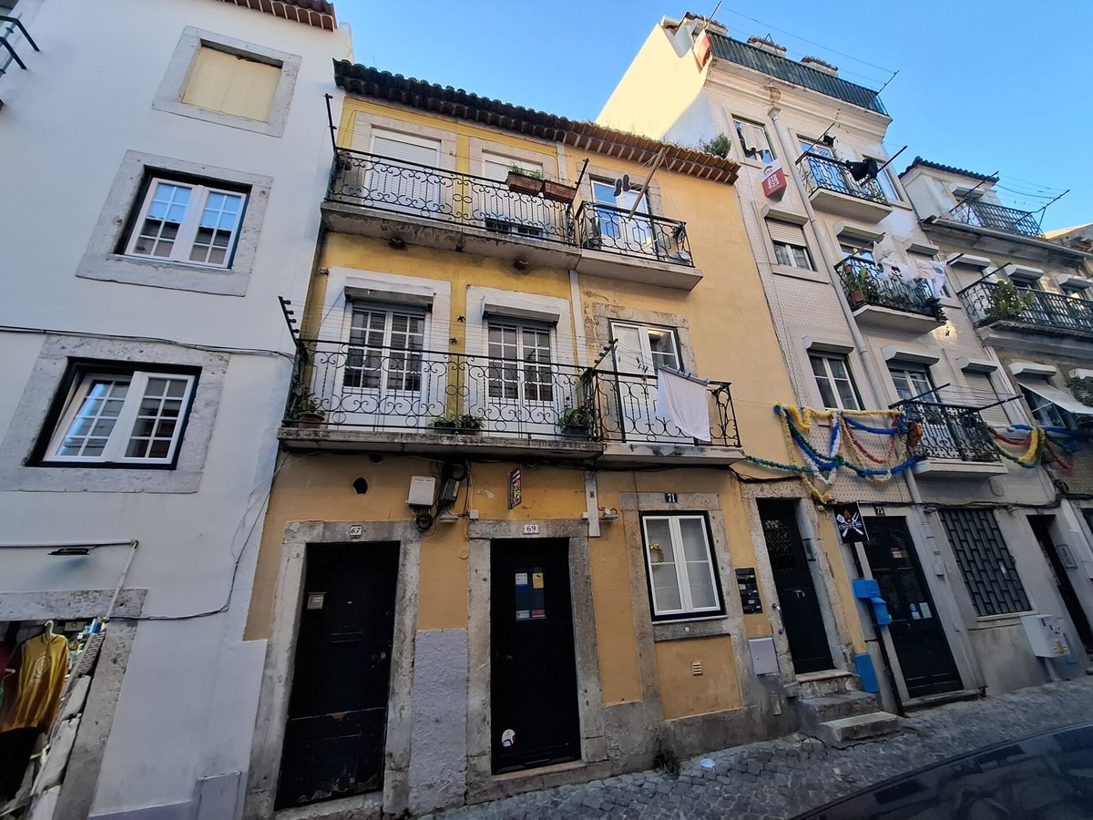 Apartment • Downtown Lisbon • Walkable • Balcony gallery image 26