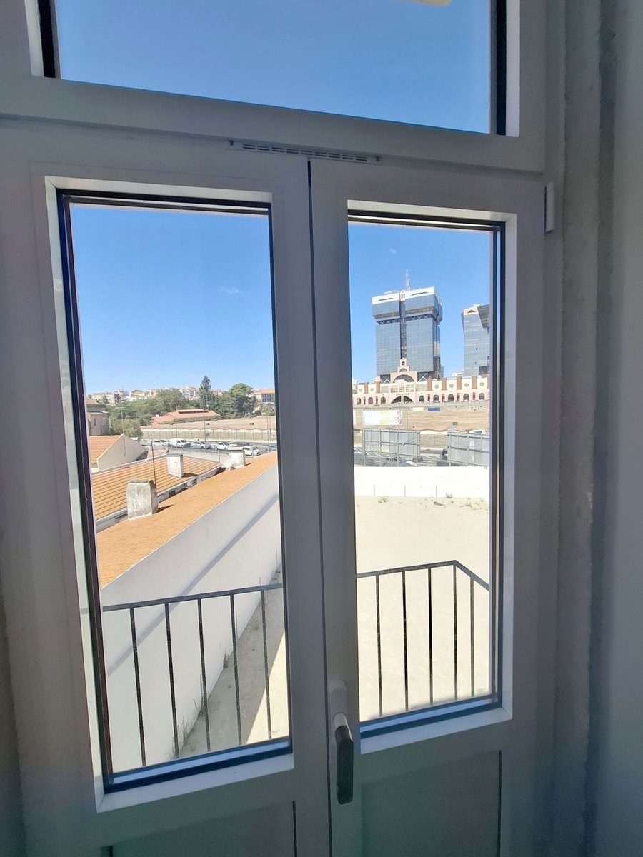 Studio Lisbon • Balcony • Elevator • A/C • Parking gallery image 26