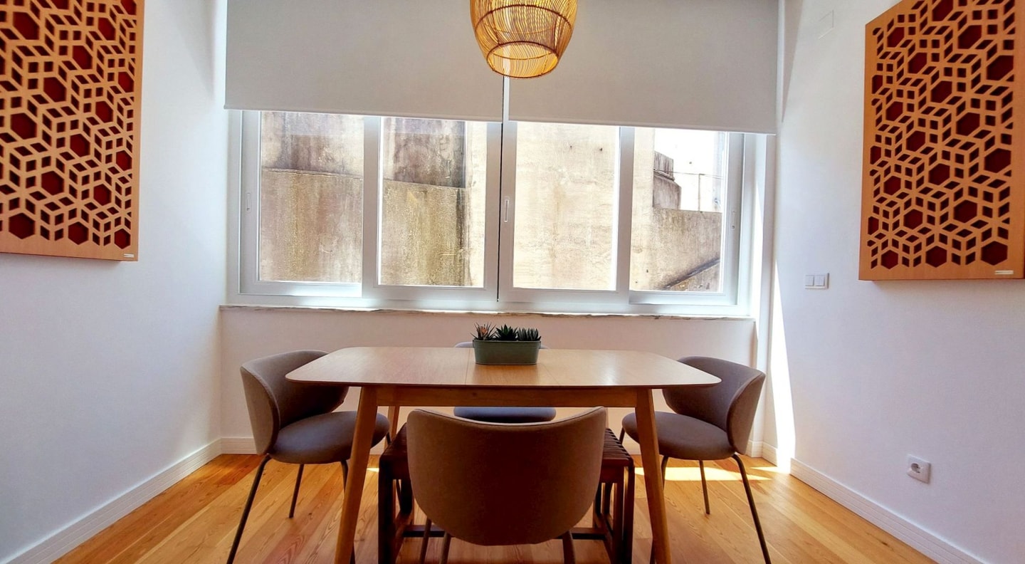 Spacious apartment in Lisbon | 2 bedrooms with AC gallery image 11