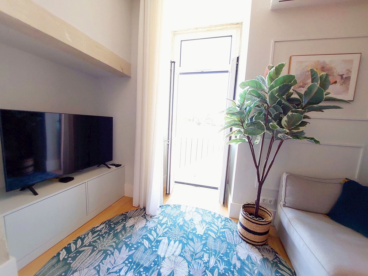 Apartment 207 • Lisbon • 1 bedroom • Balcony • A/C gallery image 13