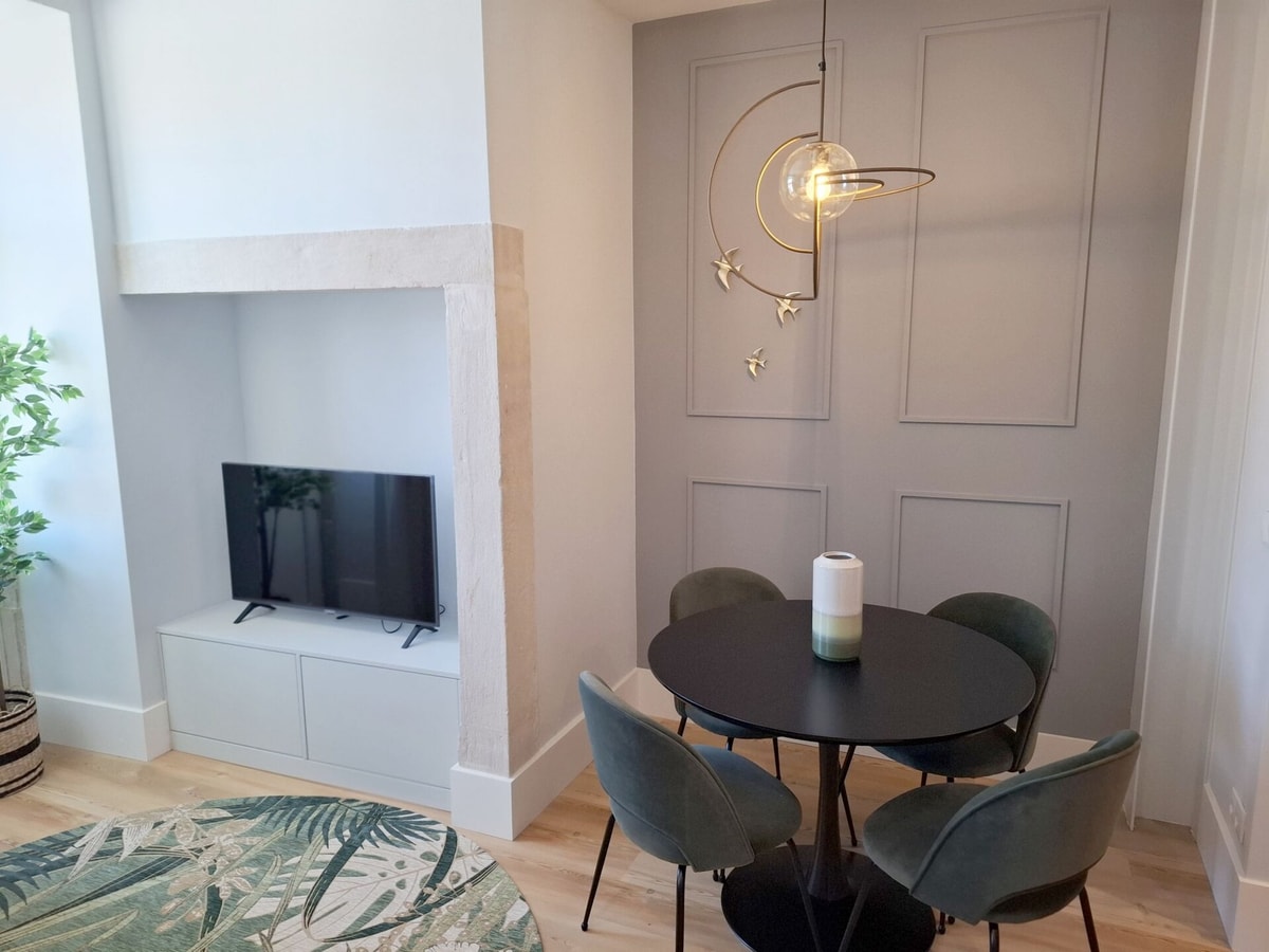 Apartment 306 • Lisbon • 1 bedroom • Balcony • A/C gallery image 14