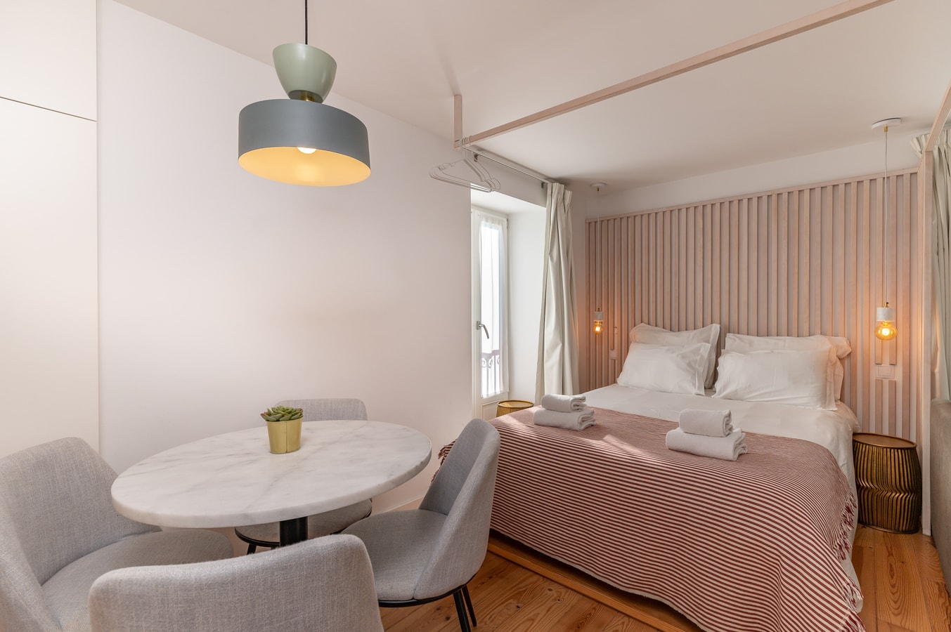 Duplex Studio • Downtown Lisbon • 2 BR • Walkable gallery image 7