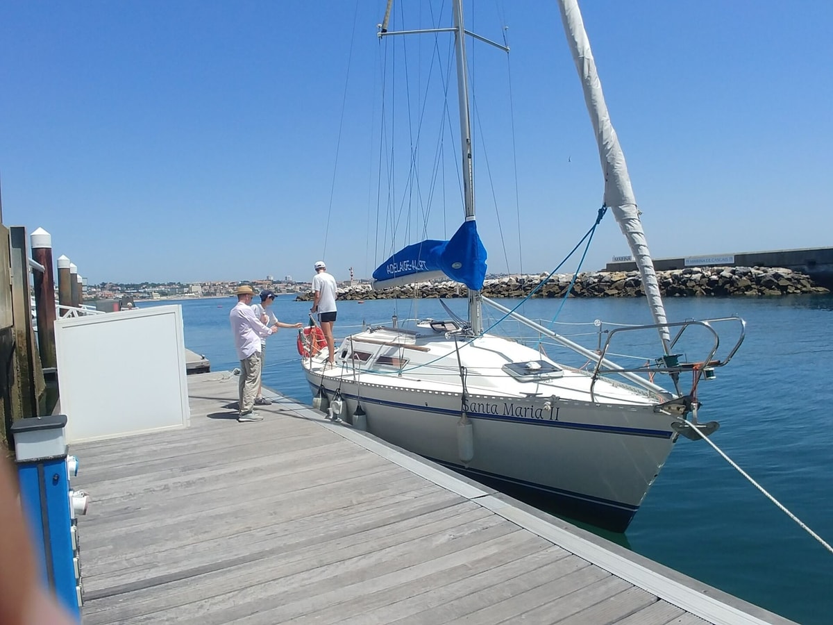 Lisbon for Two • Sailboat Santa Maria Stay gallery image 30