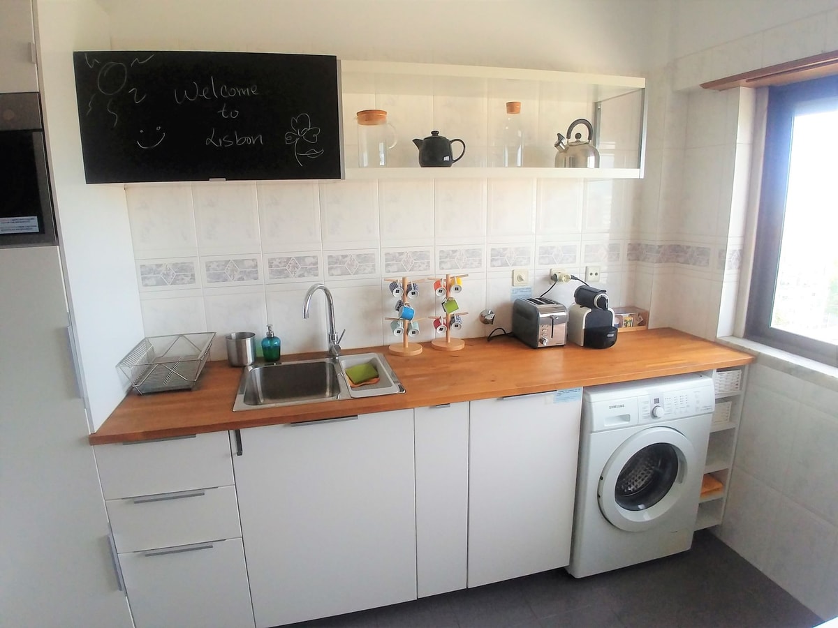 Apartment • Lisbon • 3BR • Walk to FIL & MeoArena gallery image 26