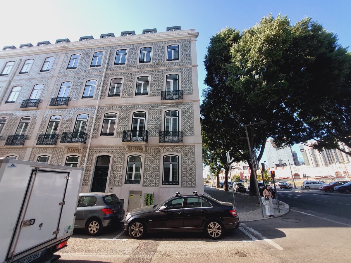 Studio 205 • Lisbon • Balcony • Elevator • A/C gallery image 47