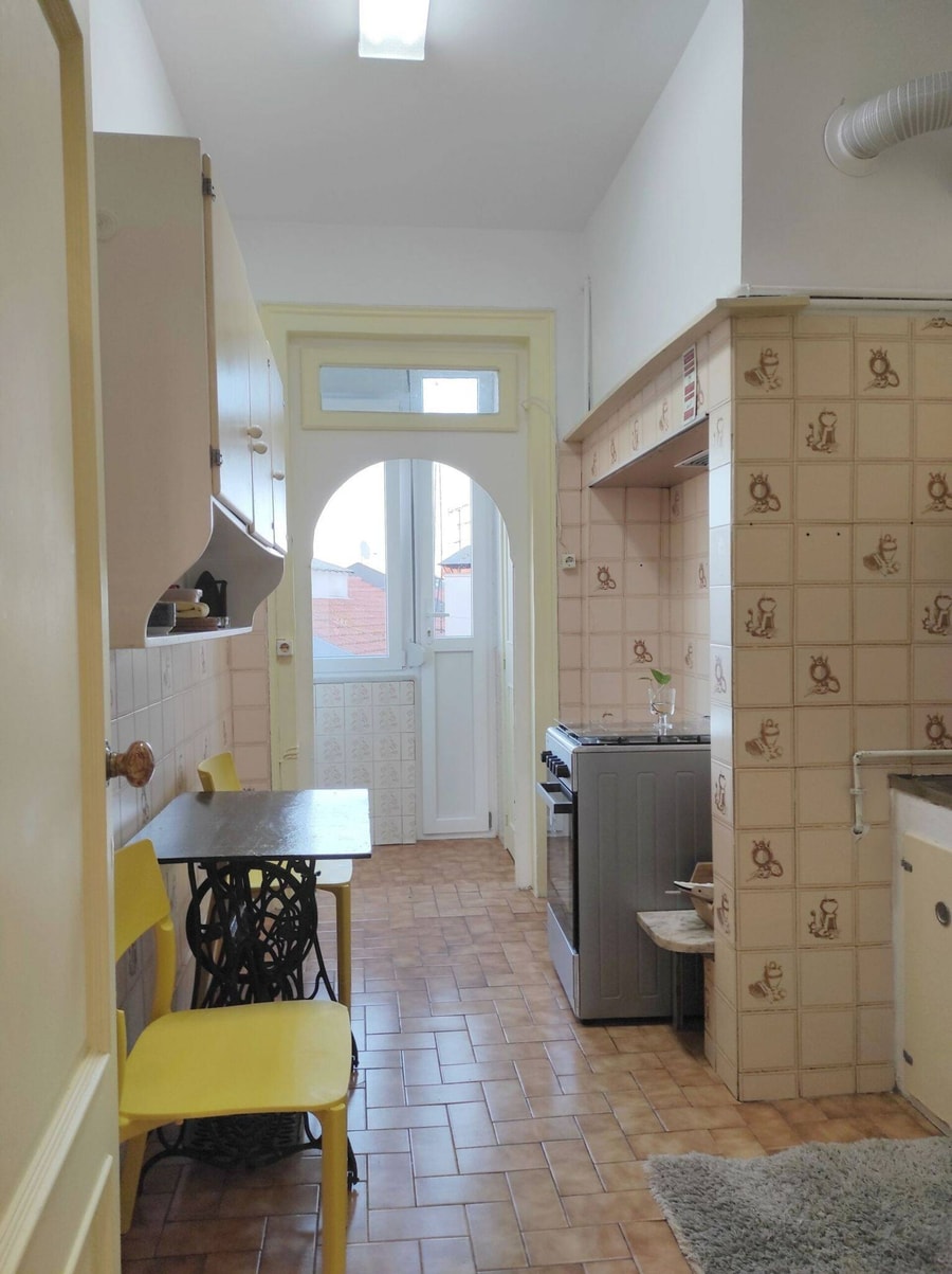 Charming flat with 2 bedrooms on Lisbon's 7th hill gallery image 21