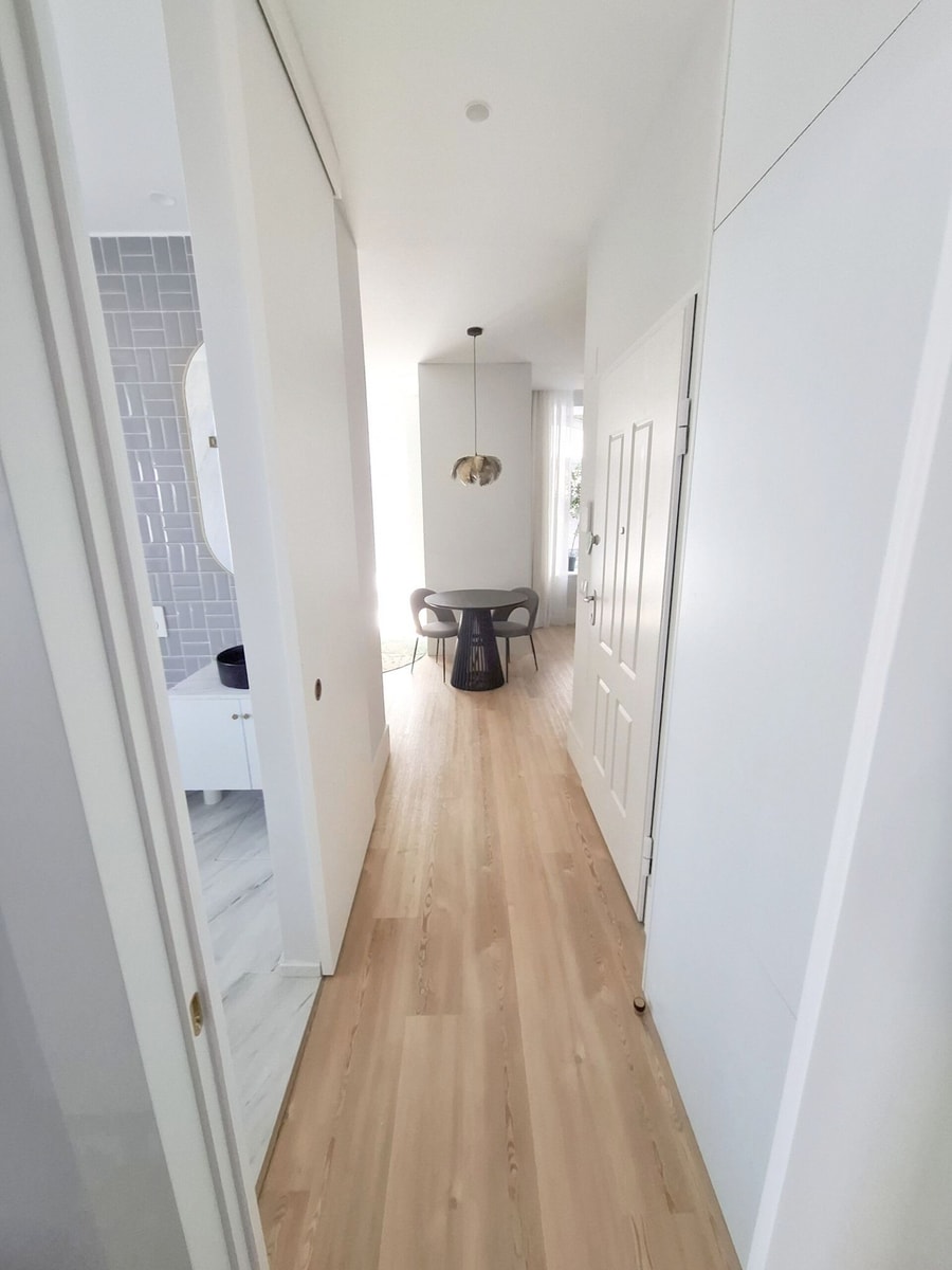 Apartment 106 • Lisbon • 1 bedroom • Elevator •A/C gallery image 16