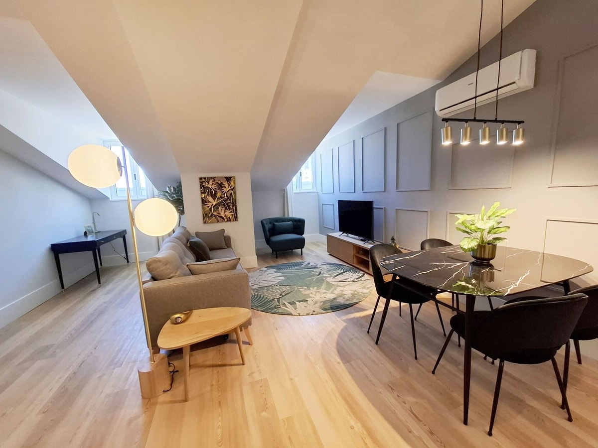 Apartment 504 • Lisbon • 1 bedroom • Elevator •A/C gallery image 19