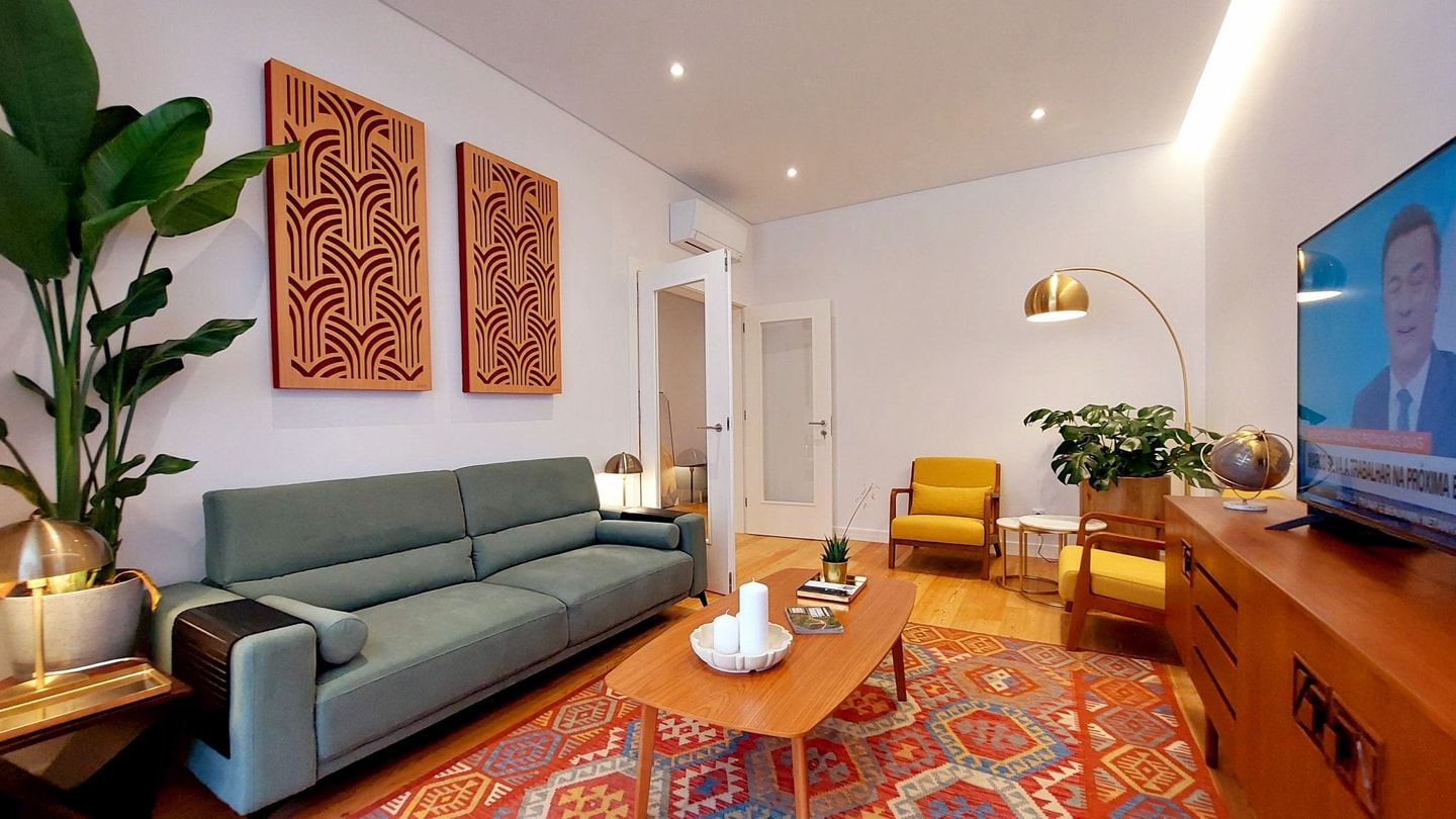 Spacious apartment in Lisbon | 2 bedrooms with AC gallery image 10