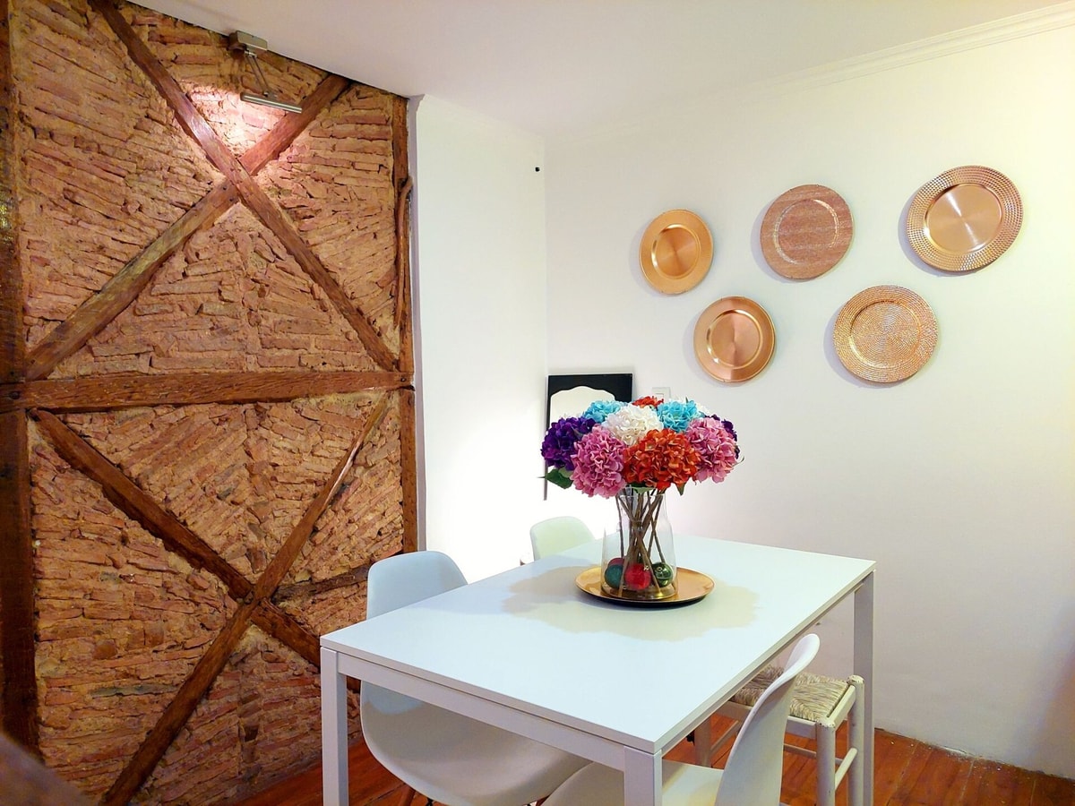 Apartment • Downtown Lisbon • Walkable • Balcony gallery image 20