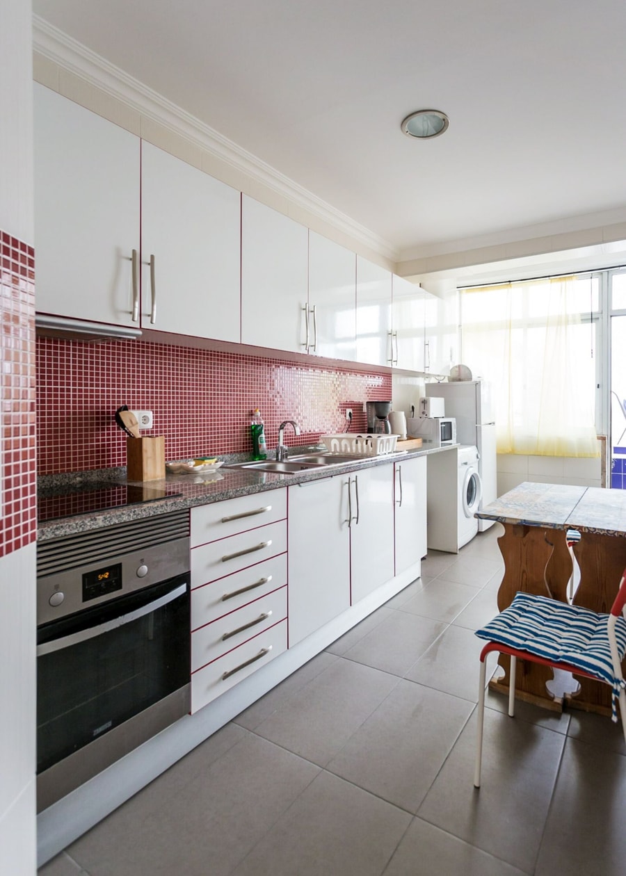 1-Bedroom Flat with Terrace, near Metro & Arena gallery image 20