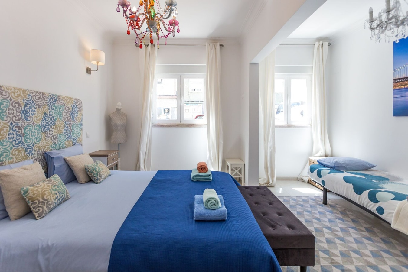 1-Bedroom Flat with Terrace, near Metro & Arena gallery image 9