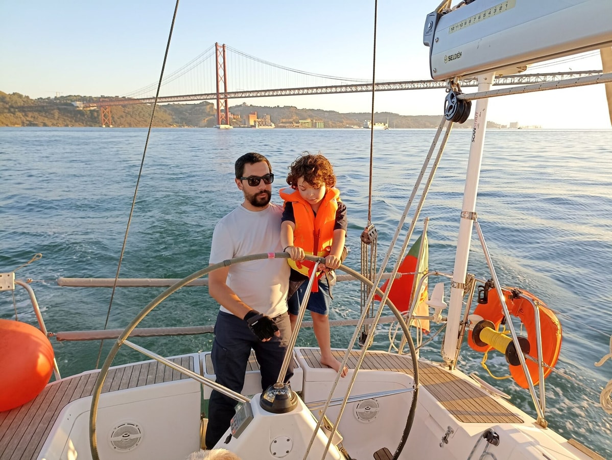 Unique Sailboat Stay in Lisbon with Marina Views gallery image 35