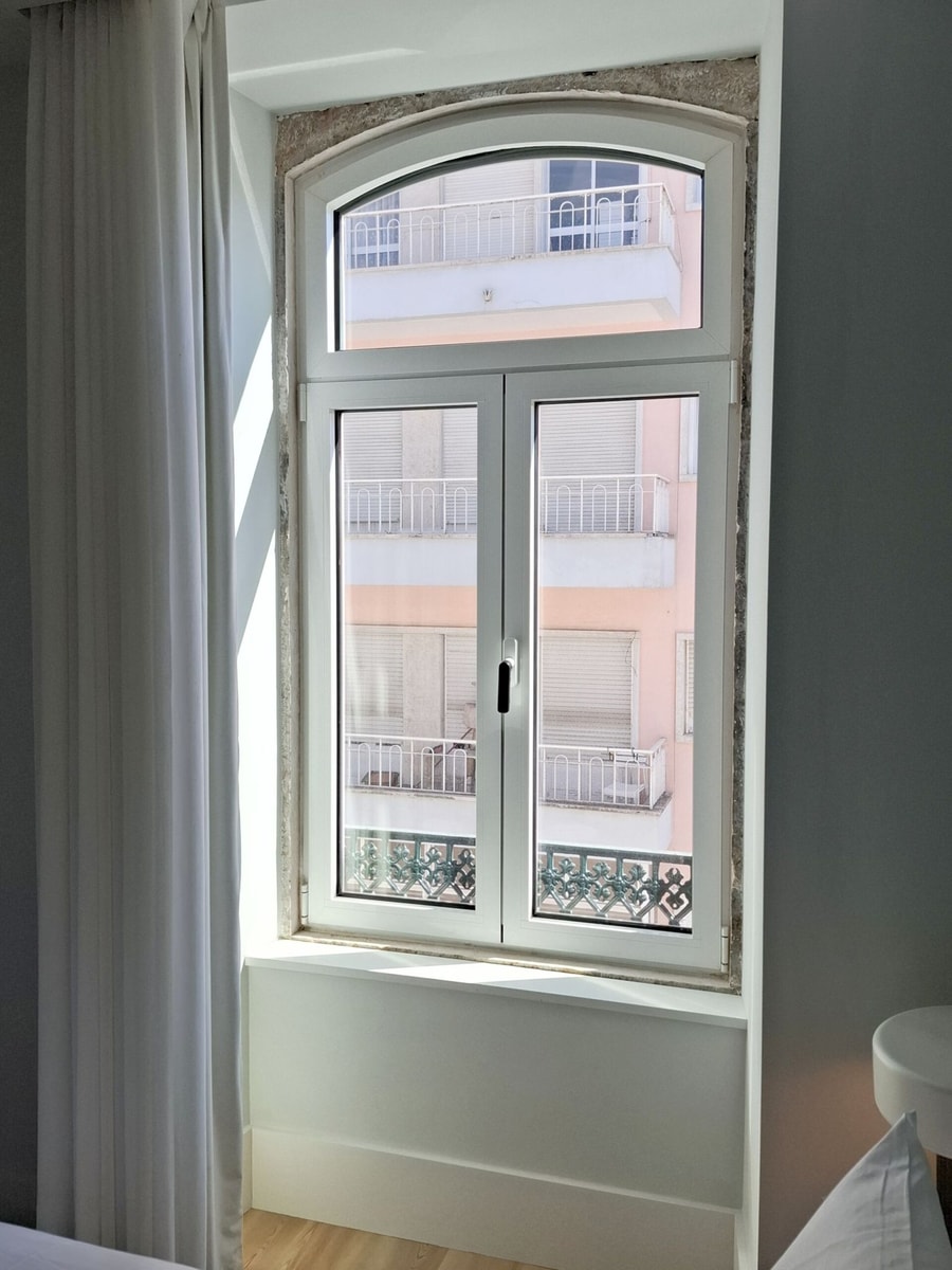 Studio Lisbon • Balcony • Elevator • A/C • Parking gallery image 26