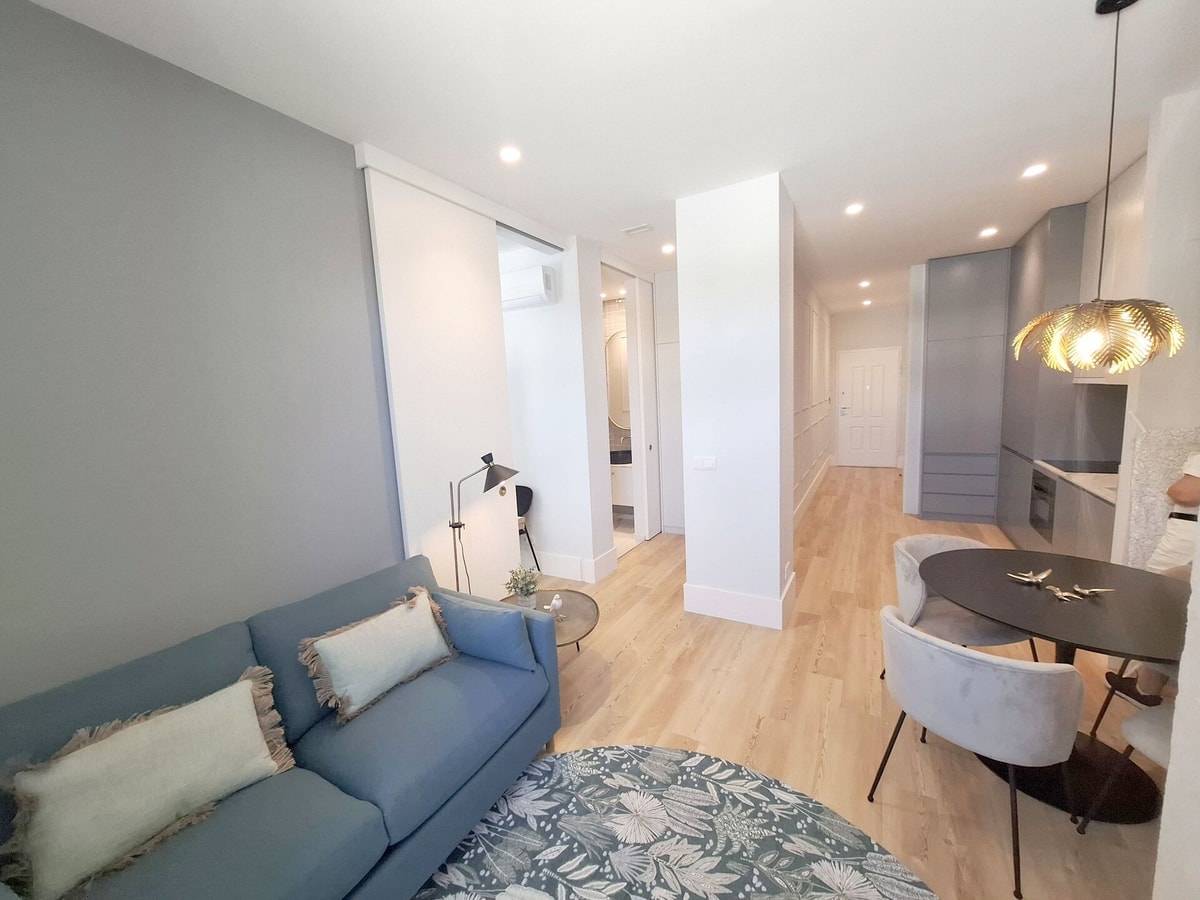 Apartment 105 - Lisbon - 1 bedroom - Elevator -A/C gallery image 3