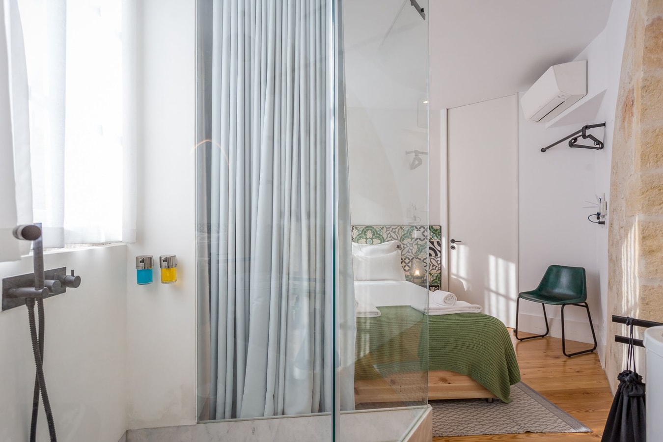 Historic house of Santo André • Lisbon's old town gallery image 37
