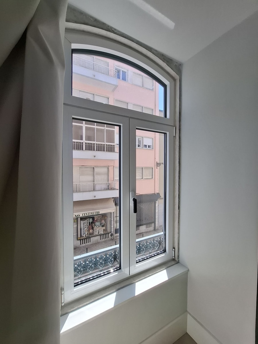 Studio 201 • Lisbon • Balcony • Elevator • A/C gallery image 8