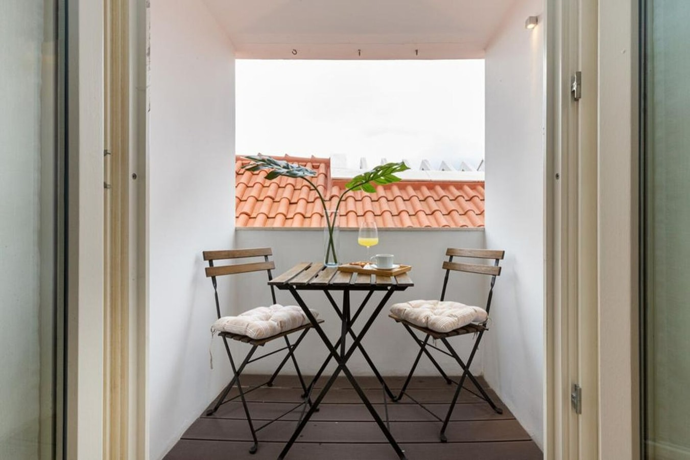 Apartment • Downtown Lisbon • 3 Bedrooms • Balcony gallery image 18