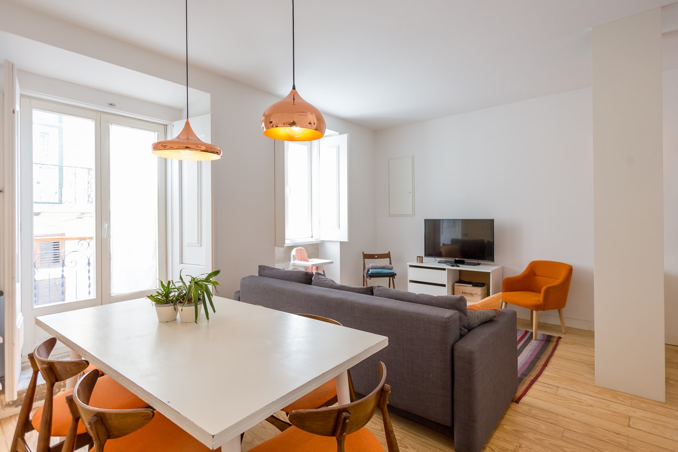 Apartment • Downtown Lisbon • 2 Bedrooms • Balcony gallery image 18