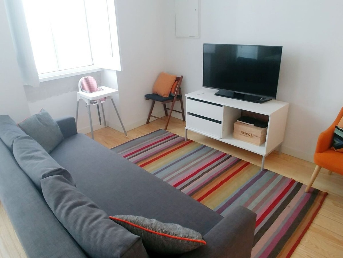 Apartment • Downtown Lisbon • 2 Bedrooms • Balcony gallery image 6