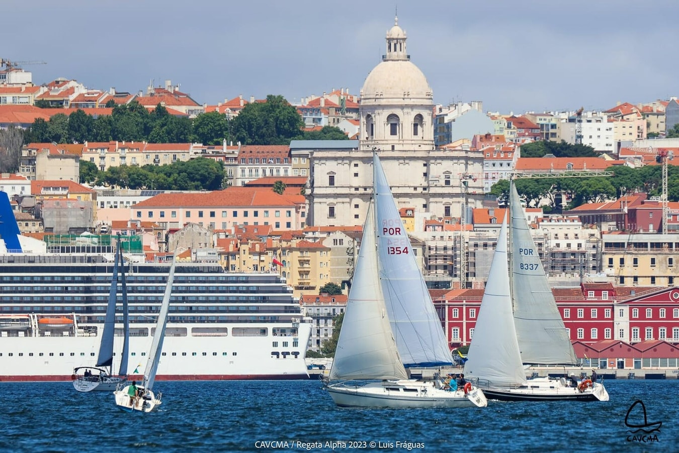 Lisbon for Two • Sailboat Santa Maria Stay gallery image 35