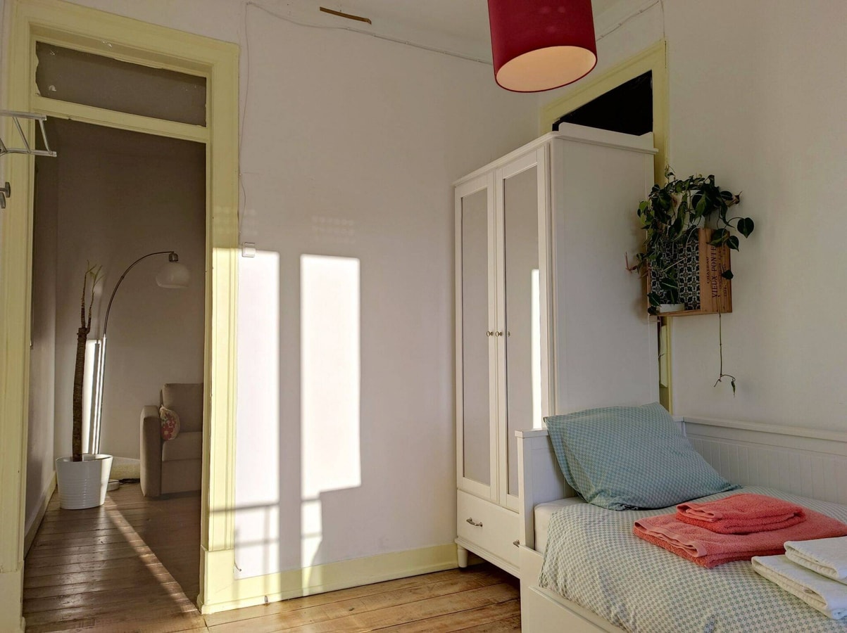Charming flat with 2 bedrooms on Lisbon's 7th hill gallery image 13