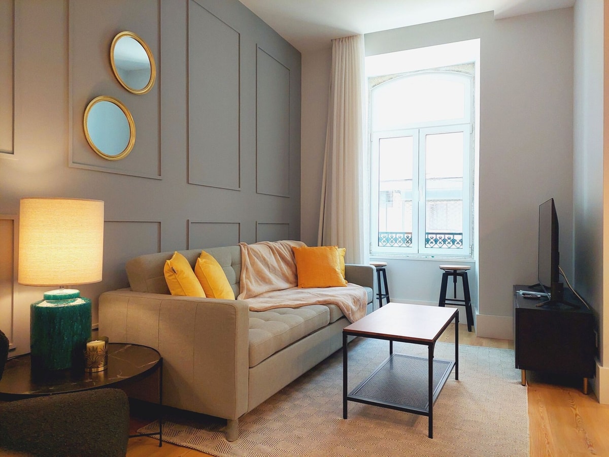 Apartment 101 • Lisbon • 2 bedrooms • Elevator•A/C gallery image 4