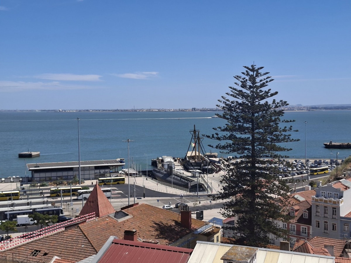 Flat in Cacilhas – Lisbon Stunning River Views gallery image 56