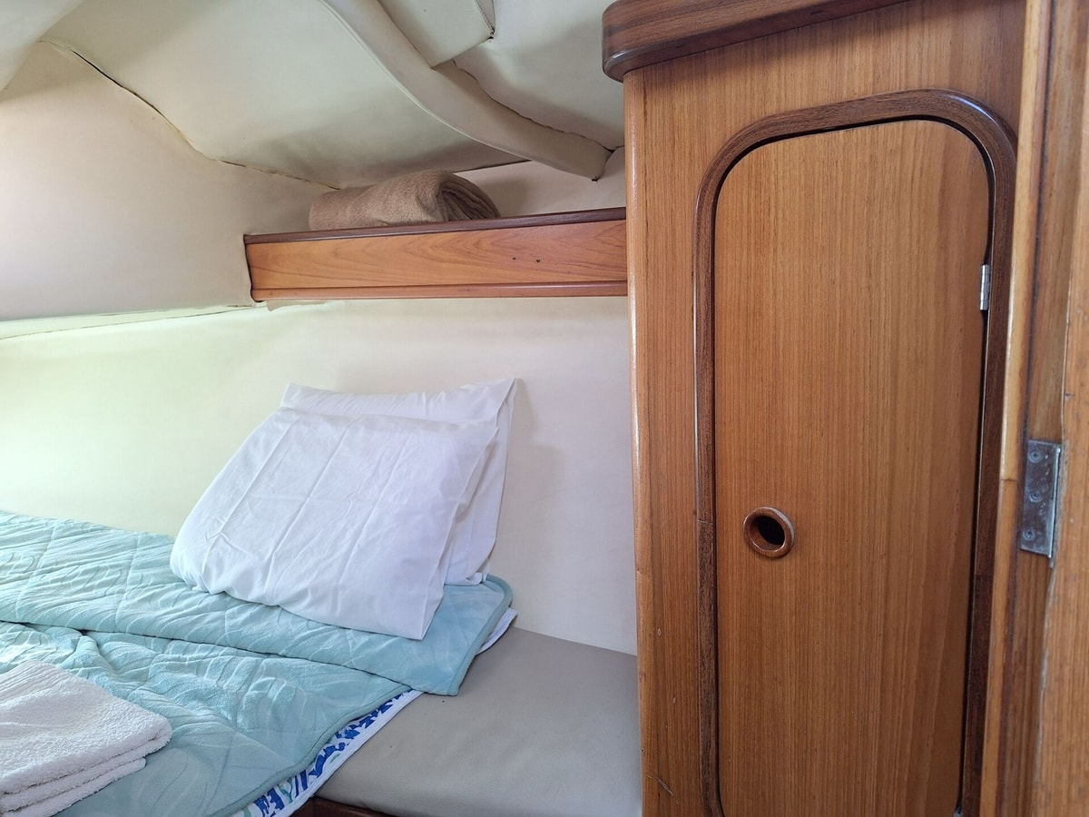 Lisbon for Two • Sailboat Santa Maria Stay gallery image 17