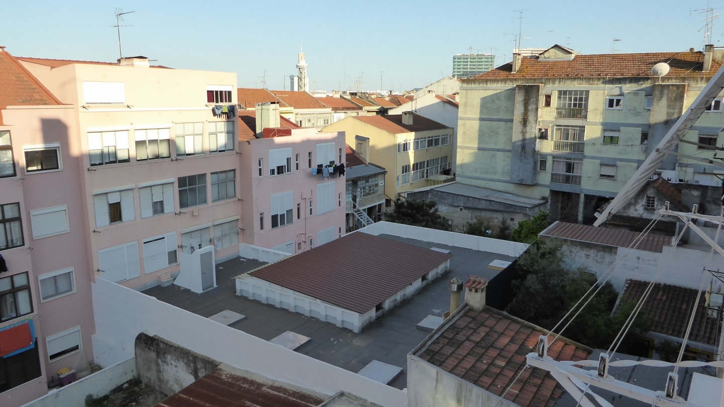 2-bedroom flat in Moscavide near FIL and Arena gallery image 38